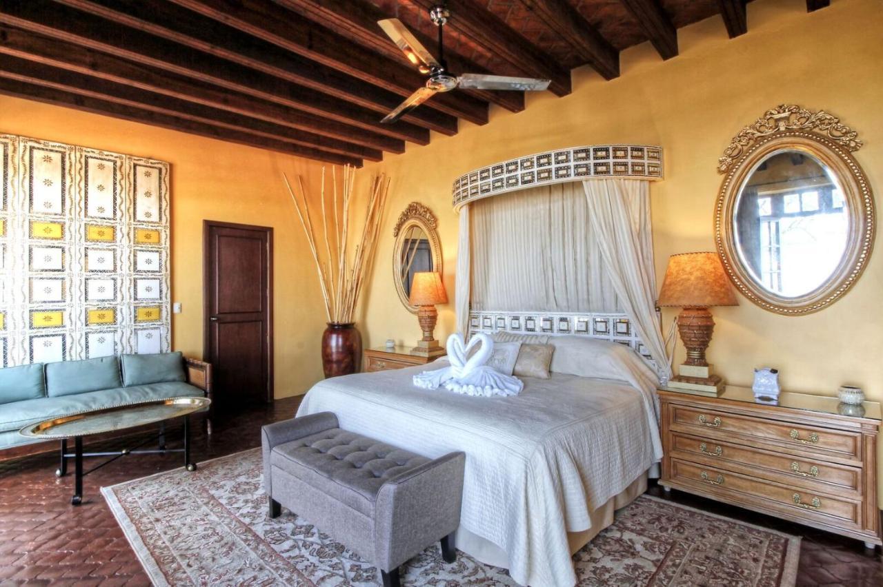 Casa Schuck Boutique Hotel Альенде Экстерьер фото